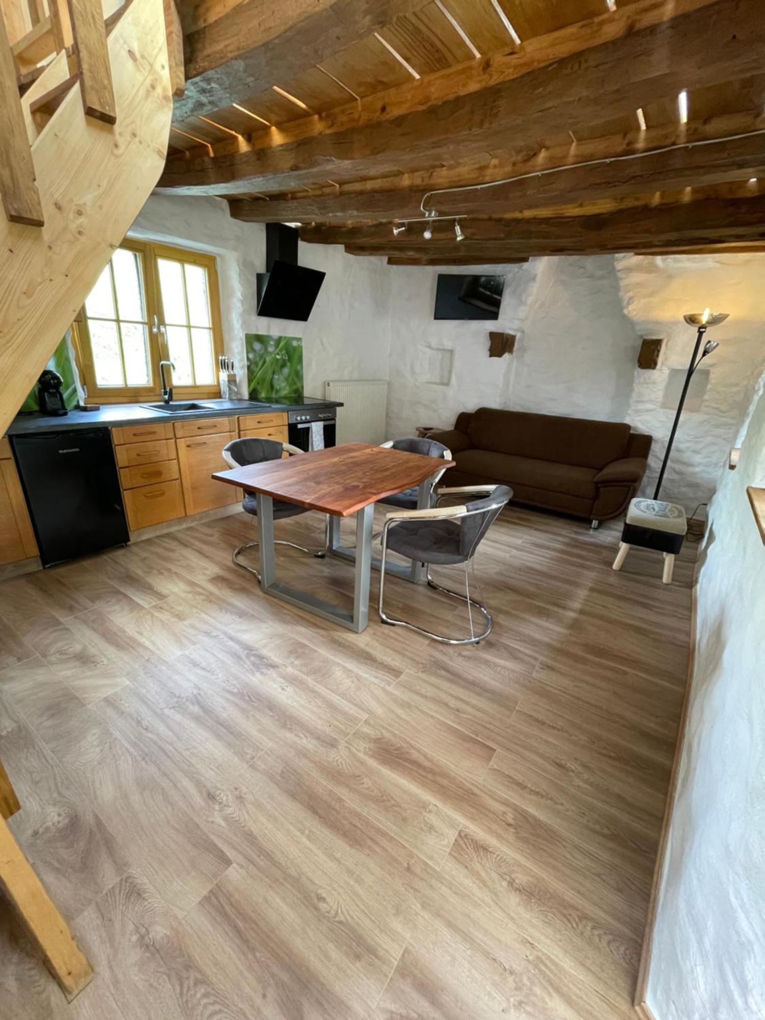 Ferienwohnung Nostalgie In Bruttig-Fankel Fuer 1 - 3 Personen Exterior foto