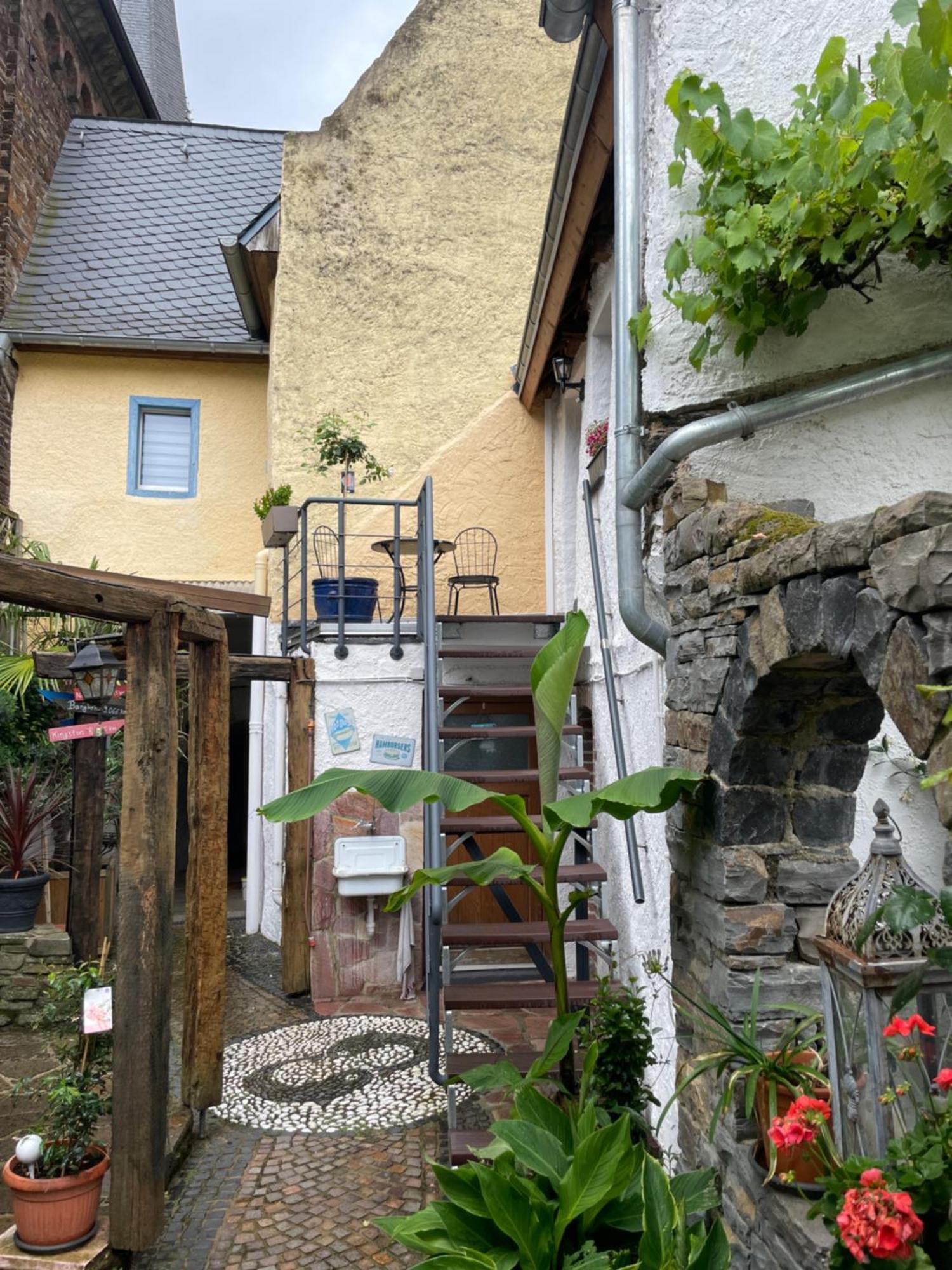 Ferienwohnung Nostalgie In Bruttig-Fankel Fuer 1 - 3 Personen Exterior foto